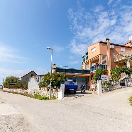 רוגוזניצה Apartments Nada מראה חיצוני תמונה